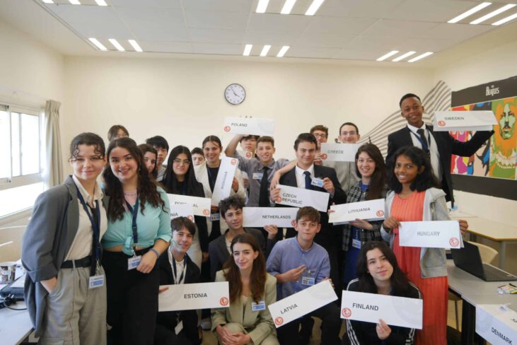 MUN delegates video
